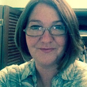 Meet your Posher, Julie